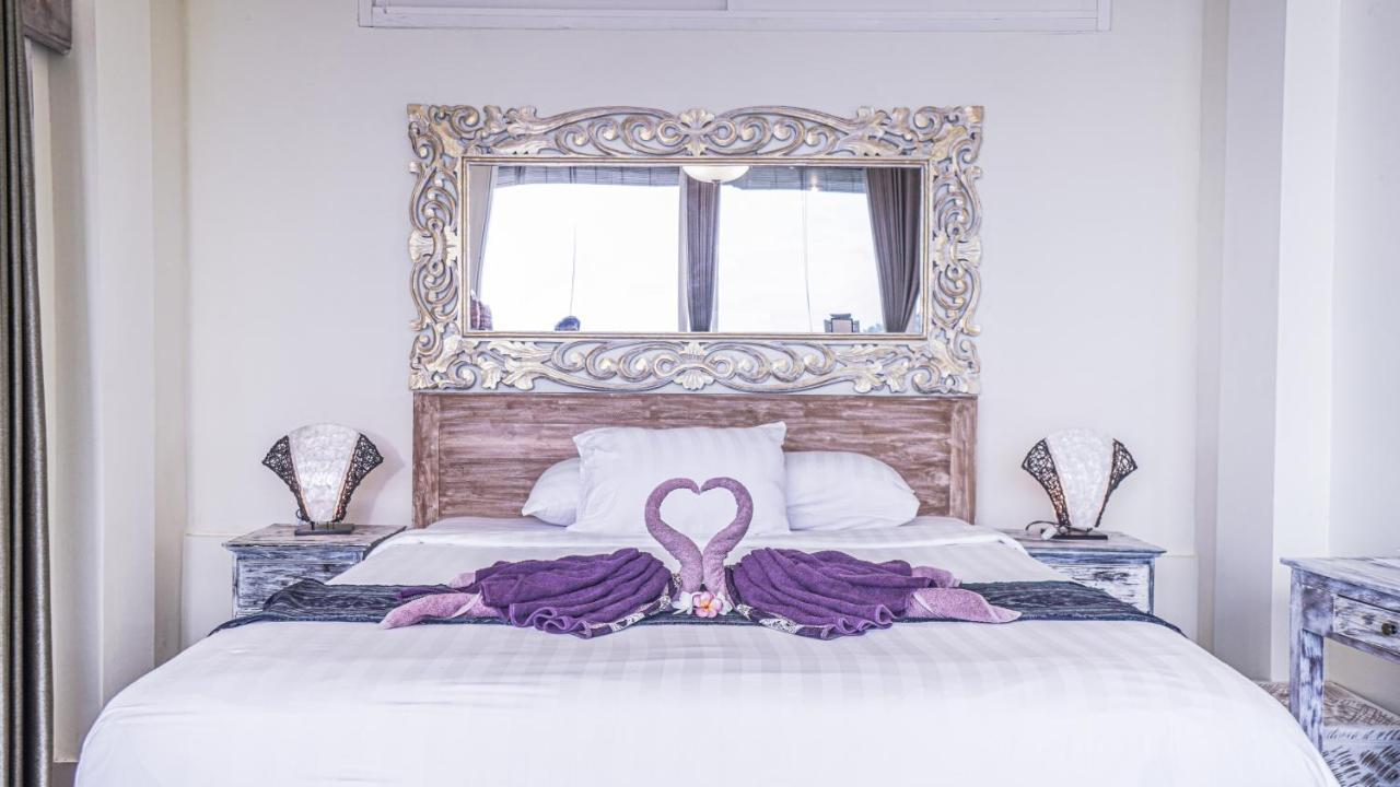 Waenis Sunset View Hotel And Restaurant, Amed, Bali Экстерьер фото